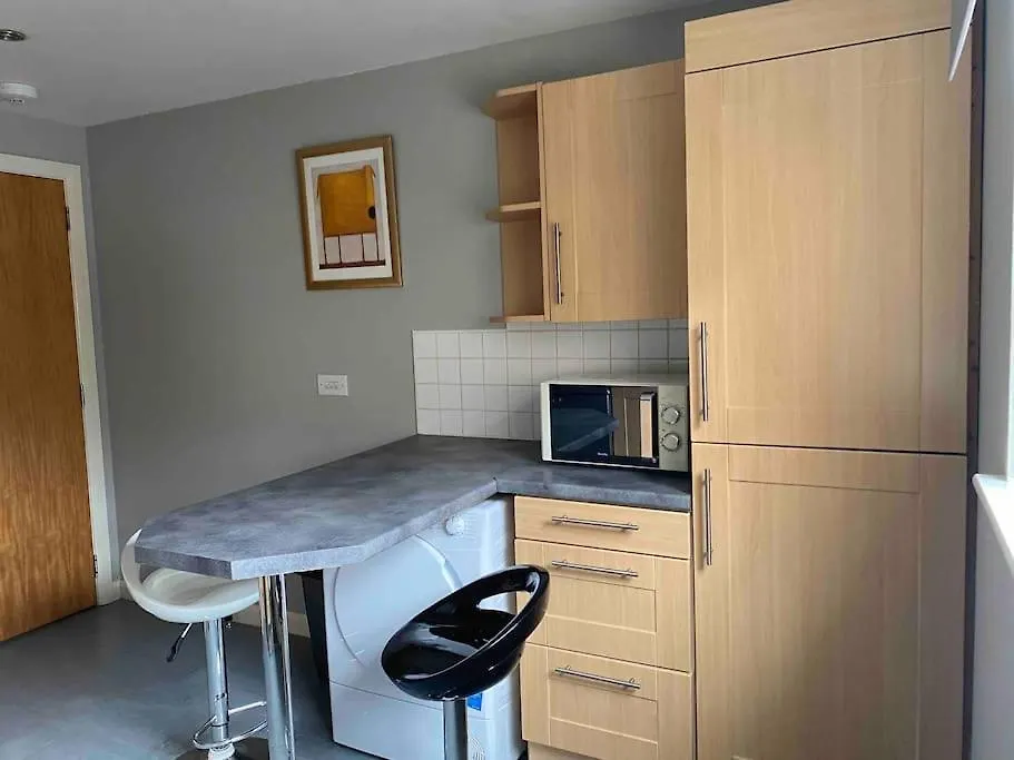 Spacious Ground Floor 2 Bed By Lains Lettings Aberdeen 0*,