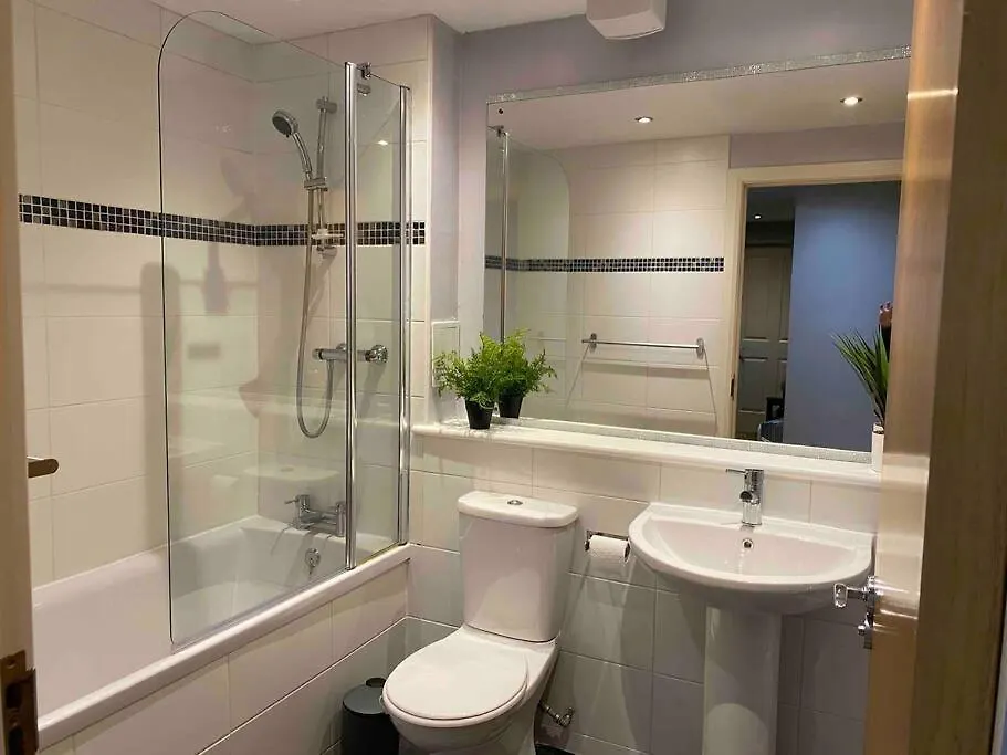 Spacious Ground Floor 2 Bed By Lains Lettings Aberdeen Apartment